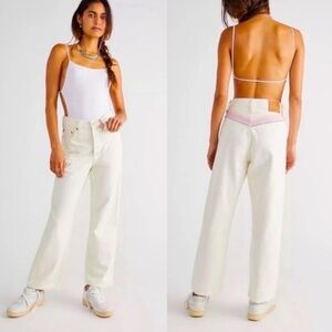 Levi's Cream Flare Women's Jeans